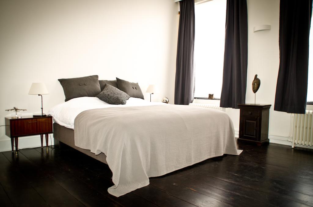 House Ninety Guesthouse Ixelles Værelse billede